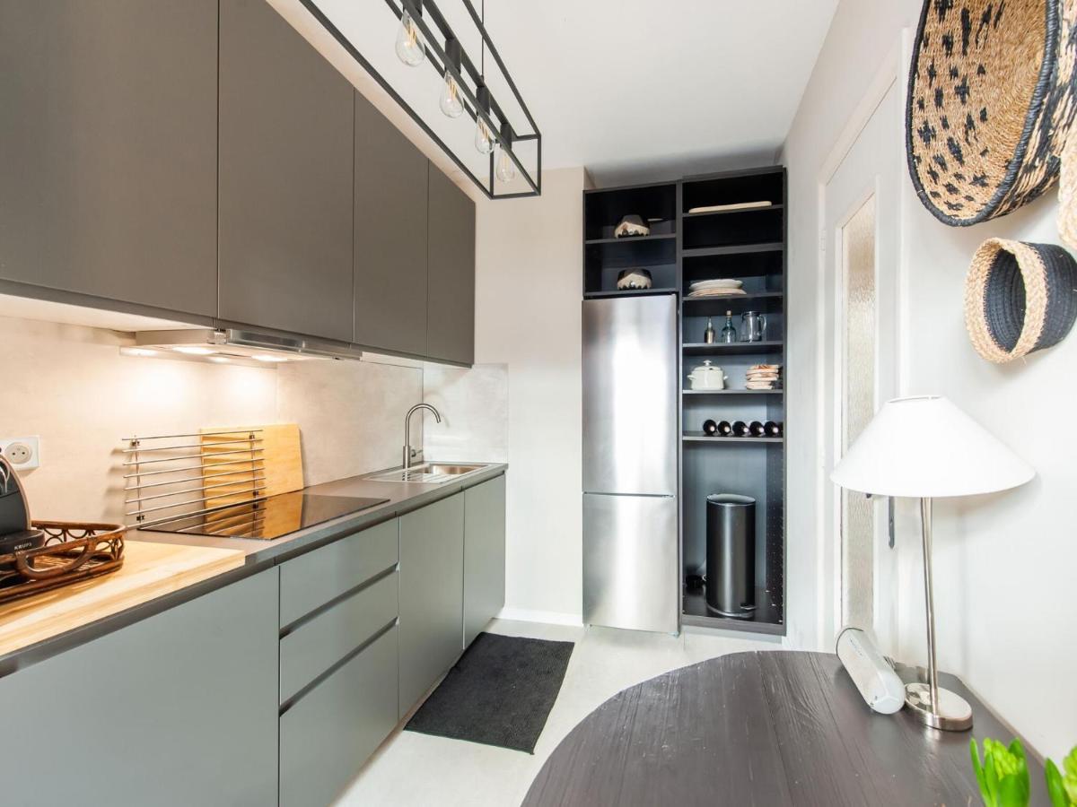 Nice Apartment In Menton With Balcony Terrace Εξωτερικό φωτογραφία